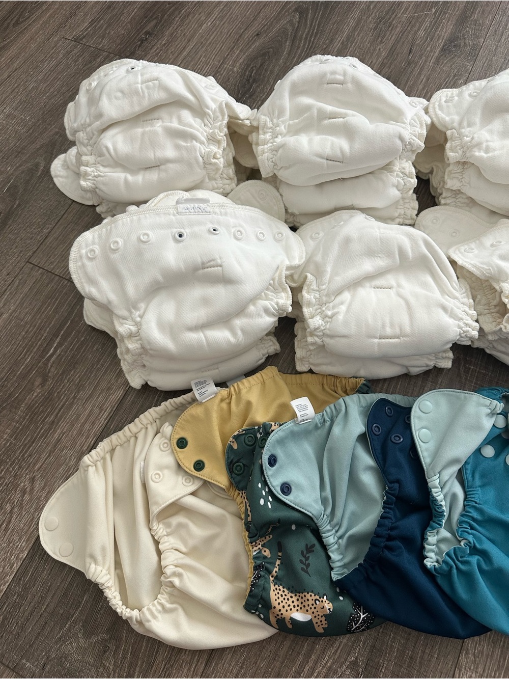 Esembly Cloth Diaper Bundle Size 2 - Picture 2 of 8
